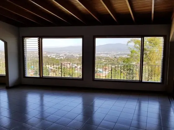 Deluxe Stüdyo Süit, Birden Çok Yatak, Şehir Manzaralı, Dağ Yamacı