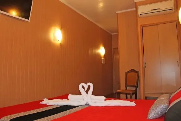 Economy Tek Büyük Yataklı Oda