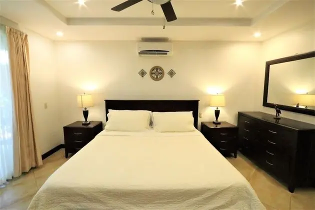 Luxury Daire, Teras, Havuz Kenarı