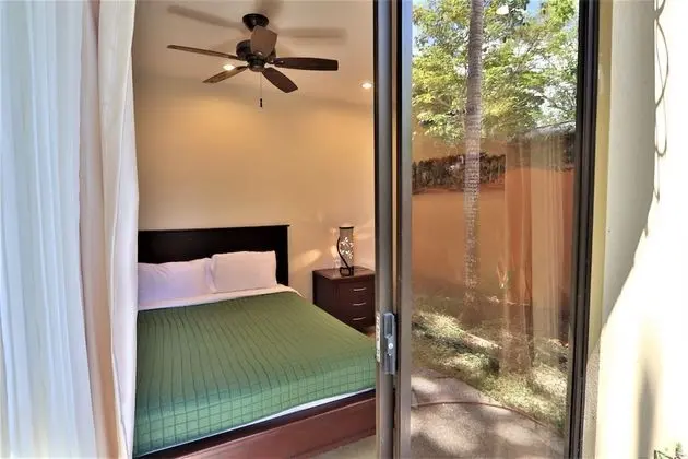 Luxury Daire, Teras, Havuz Kenarı