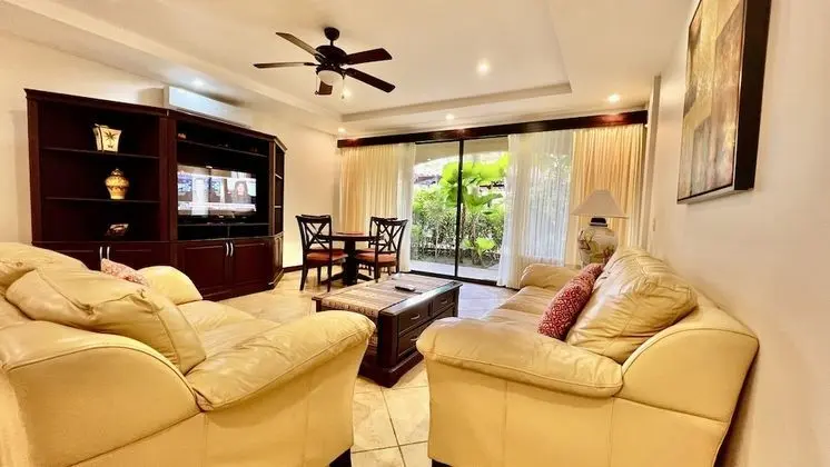 Luxury Daire, Teras, Havuz Kenarı