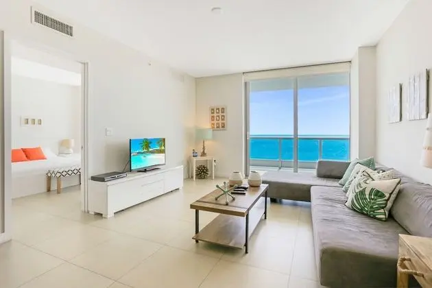 Luxury Beachfront Apartment with Balcony