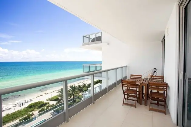 Luxury Beachfront Apartment with Balcony
