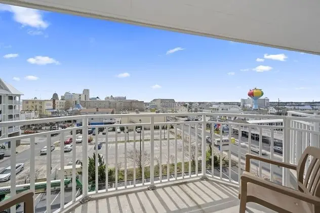 Tek Kişilik Oda, 2 Çift Kişilik Yatak, Şehir Manzaralı