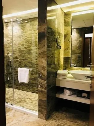 Premium Oda, 1 En Büyük (King) Boy Yatak, Dağ Manzaralı