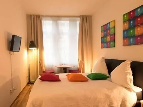 Design Tek Büyük Yataklı Oda