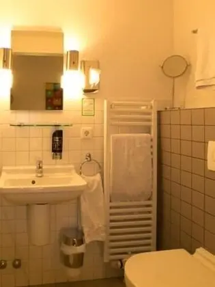 Design Tek Büyük Yataklı Oda