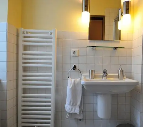 Design Tek Büyük Yataklı Oda