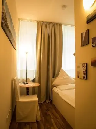 Design Tek Kişilik Oda