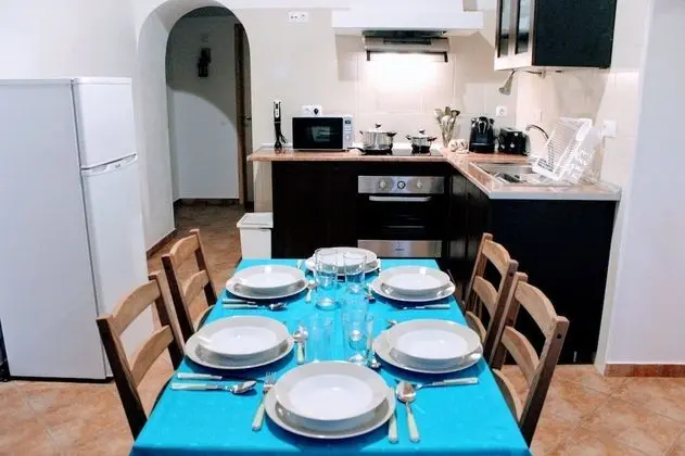 Family Ev, 2 Yatak Odası, Şömine, Kısmi Deniz Manzarası