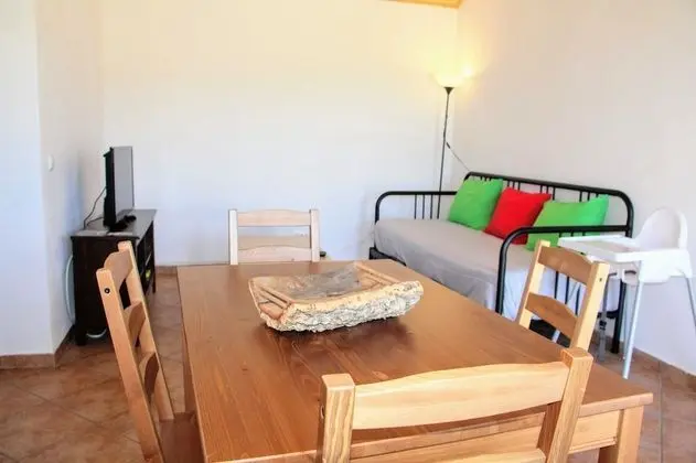 Family Ev, 2 Yatak Odası, Şömine, Kısmi Deniz Manzarası