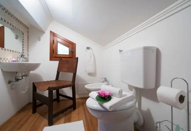 Family Villa, Birden Çok Yatak, 2 Banyolu, Bahçeli (Villa Monte Enrico - Pool And)