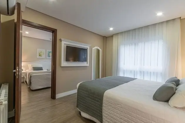 Deluxe Dört Kişilik Oda