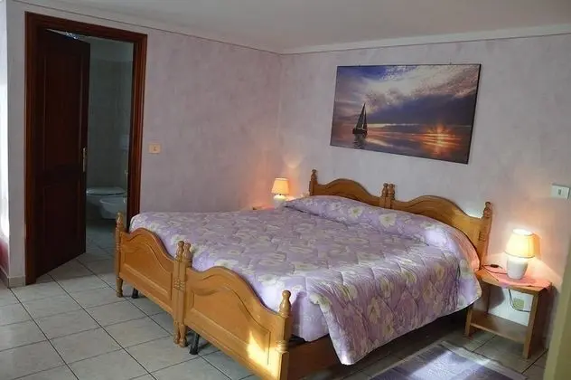 Standard Tek Büyük veya İki Ayrı Yataklı Oda