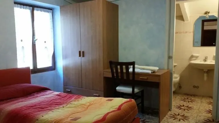 Standard Tek Büyük veya İki Ayrı Yataklı Oda