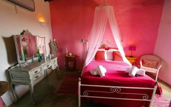 Tek Büyük Yataklı Oda, Dağ Manzaralı