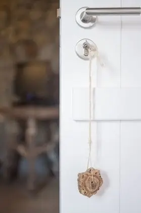 Tek Büyük Yataklı Oda, Dağ Manzaralı