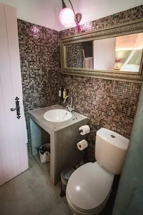 Tek Büyük Yataklı Oda, Dağ Manzaralı