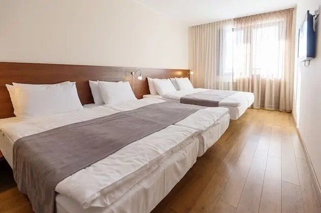 Standard Dört Kişilik Oda, Balkon