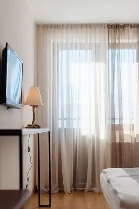 Standard Tek Büyük veya İki Ayrı Yataklı Oda, Balkon