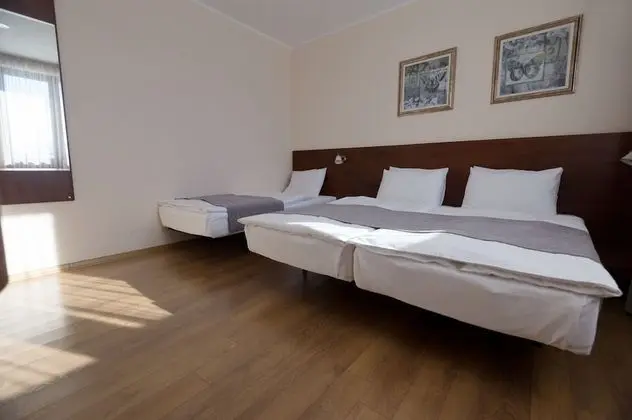 Standard Üç Kişilik Oda, Balkon