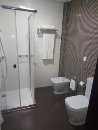 Tek Büyük veya İki Ayrı Yataklı Oda, Deniz Manzaralı
