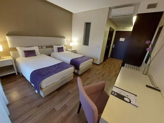 Tek Kişilik Oda, Deniz Manzaralı