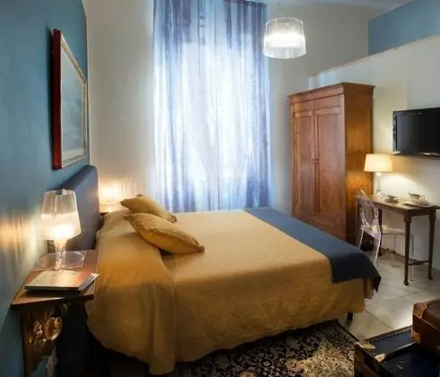 Comfort Tek Büyük Yataklı Oda, Özel Banyo, Şehir Manzaralı