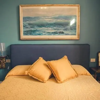 Comfort Tek Büyük Yataklı Oda, Özel Banyo, Şehir Manzaralı