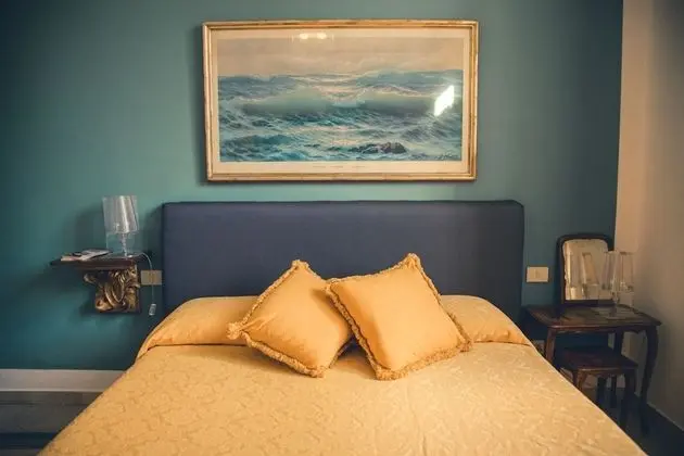 Comfort Tek Büyük Yataklı Oda, Özel Banyo, Şehir Manzaralı