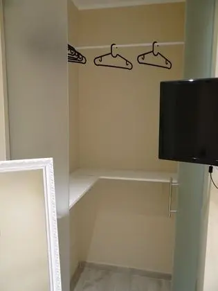 Classic Tek Büyük Yataklı Oda