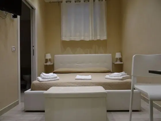 Classic Tek Büyük Yataklı Oda