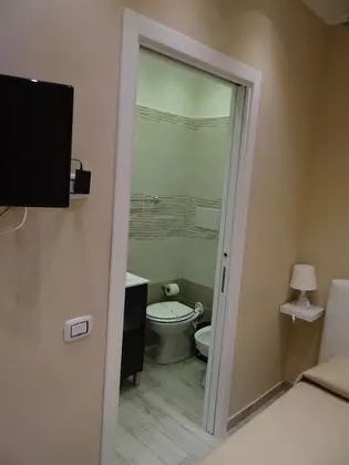 Classic Tek Büyük Yataklı Oda