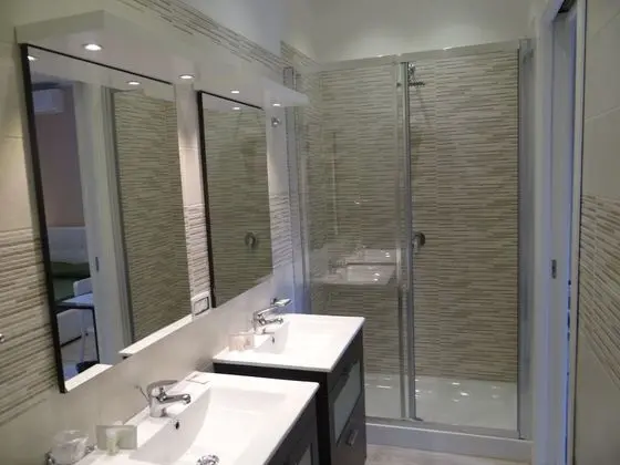 Deluxe Dört Kişilik Oda