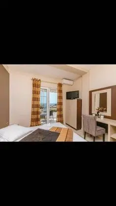 Tek Büyük Yataklı Oda, Balkon, Deniz Manzaralı