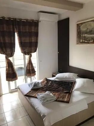 Tek Büyük Yataklı Oda, Balkon, Deniz Manzaralı