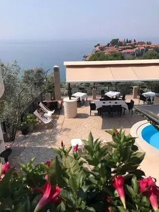 Tek Büyük Yataklı Oda, Balkon, Deniz Manzaralı