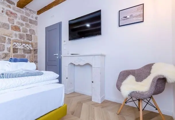 İki Ayrı Yataklı Oda (Superior Double or Twin Room)