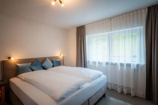 Classic Tek Büyük Yataklı Oda