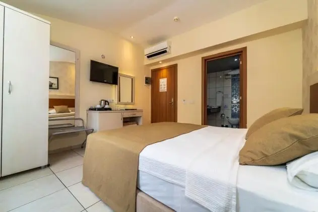 https://images.odamax.com/img/1024x768/odamax/image/upload/Montebello_Resort_Hotel_20231215161602_13.jpg