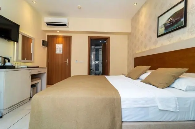 https://images.odamax.com/img/1024x768/odamax/image/upload/Montebello_Resort_Hotel_20231215161602_14.jpg