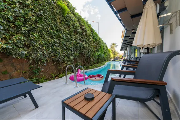 https://images.odamax.com/img/1024x768/odamax/image/upload/Montebello_Resort_Hotel_202605171613214_7.PNG