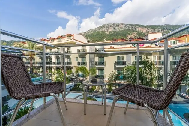 https://images.etstur.com/files/images/hotelImages/TR/51358/l/Montebello-Resort-Hotel-Oda-387030.jpg