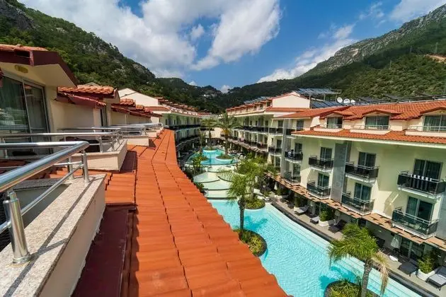 https://images.etstur.com/files/images/hotelImages/TR/51358/l/Montebello-Resort-Hotel-Oda-387041.jpg