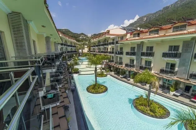 https://images.etstur.com/files/images/hotelImages/TR/51358/l/Montebello-Resort-Hotel-Oda-387050.jpg