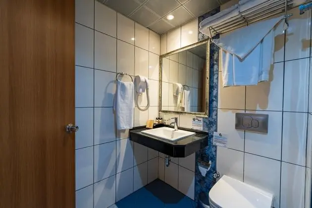 https://images.etstur.com/files/images/hotelImages/TR/51358/l/Montebello-Resort-Hotel-Oda-387057.jpg