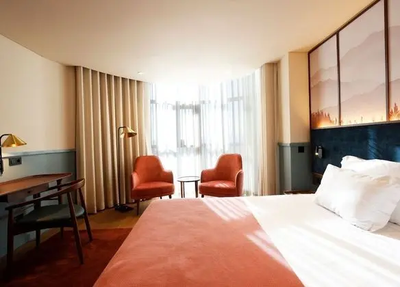 Tek Büyük Yataklı Oda ( with Extra Bed)