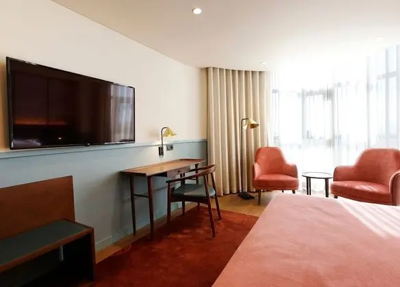 Tek Büyük Yataklı Oda ( with Extra Bed)