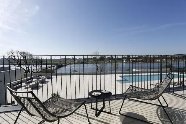 Tek Büyük Yataklı Oda, Balkon (main building)