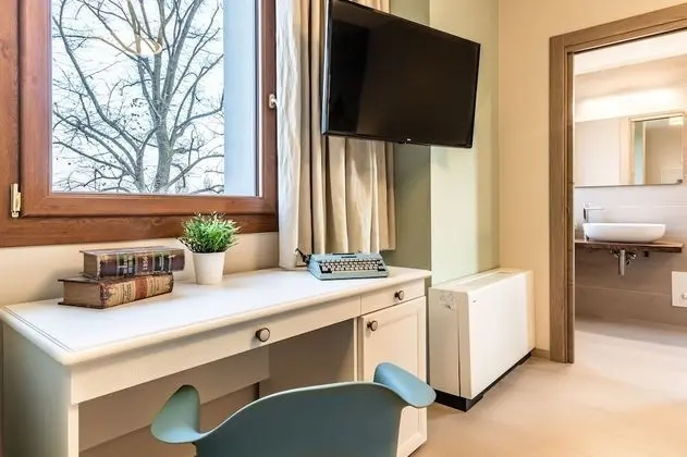 Junior Dört Kişilik Oda, Park Manzaralı (Bologna)